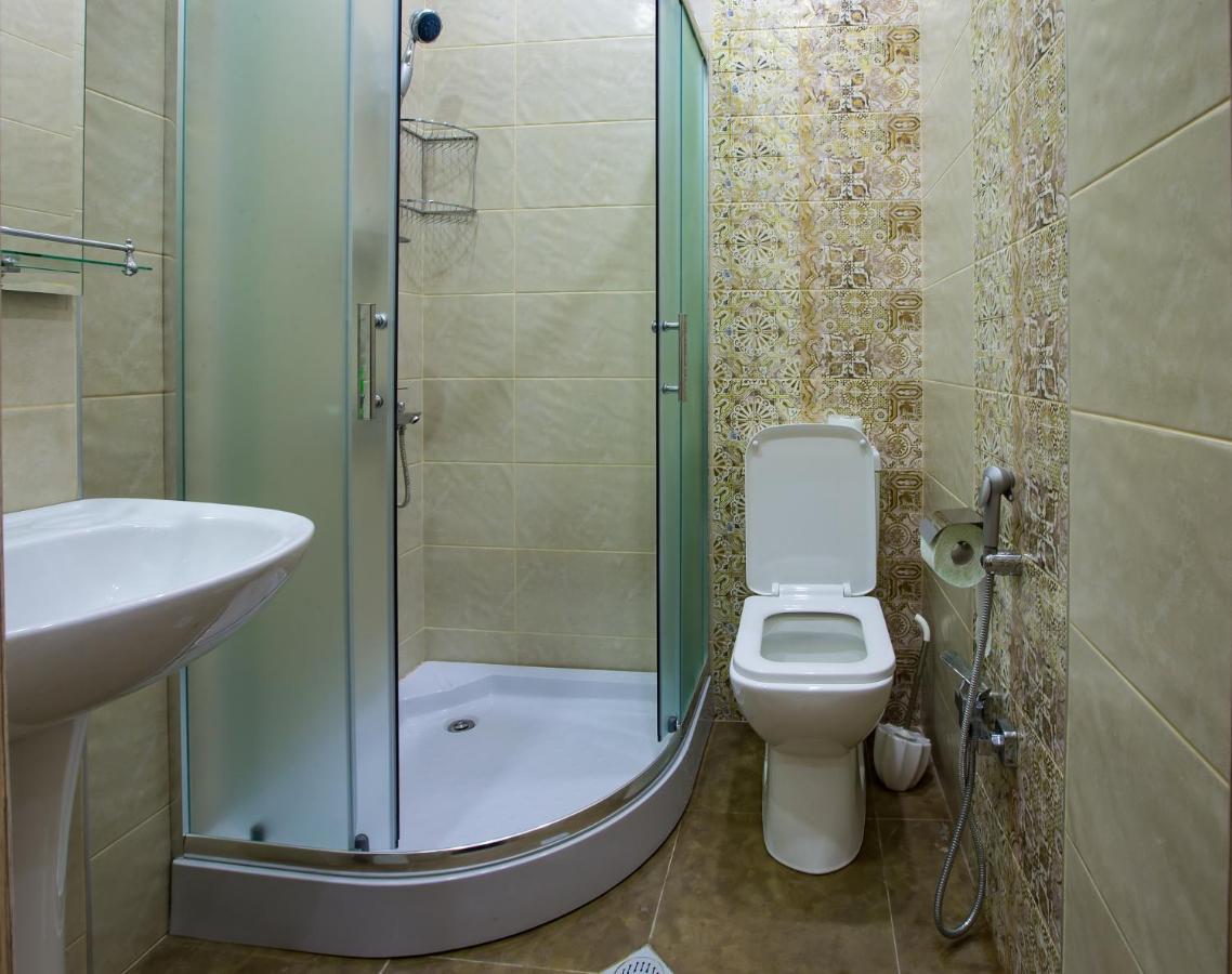 Khamsa Hostel Bakoe Kamer foto